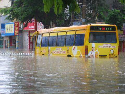 金生水资讯-南宁暴雨内涝